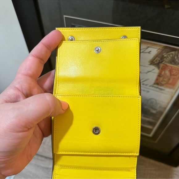 Celine Black Leather Small Trifold Wallet - Picture 13 of 14